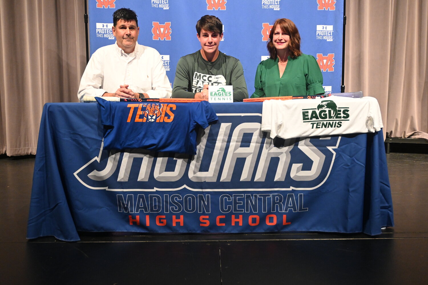 Madison Central High School senior Mark Little signed a national letter of intent to play tennis at Meridian Community College. Seated left to right are Joe Little (dad), Little, and Becky Little (mom).